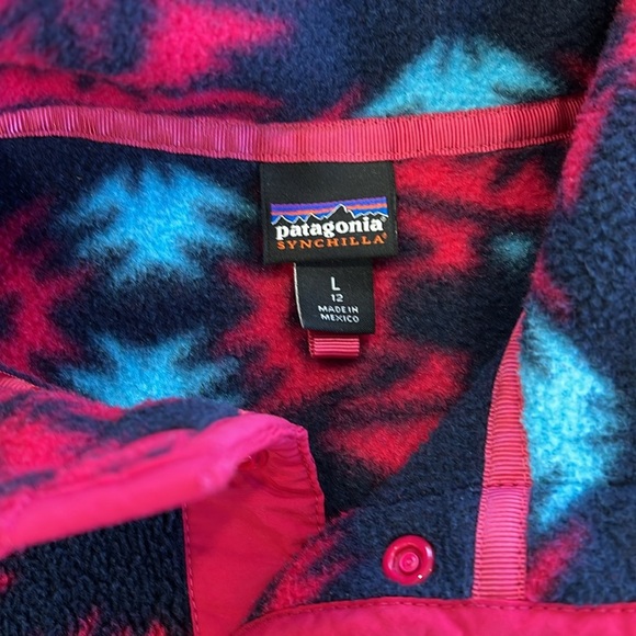 Patagonia Synchilla tribal print fleece - Picture 3 of 5